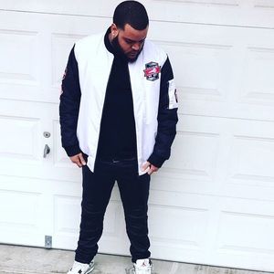 Meet your Posher, George